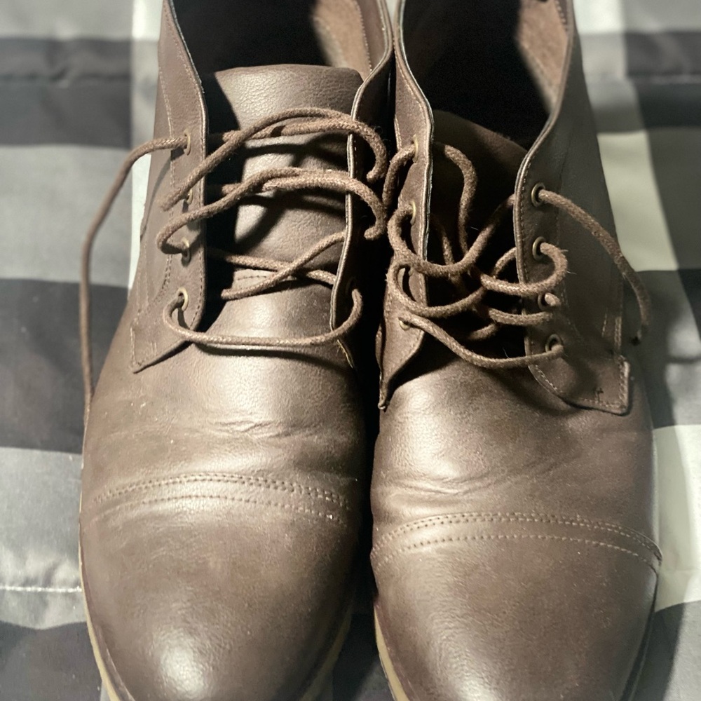 Classic Brown Leather Men's Shoes